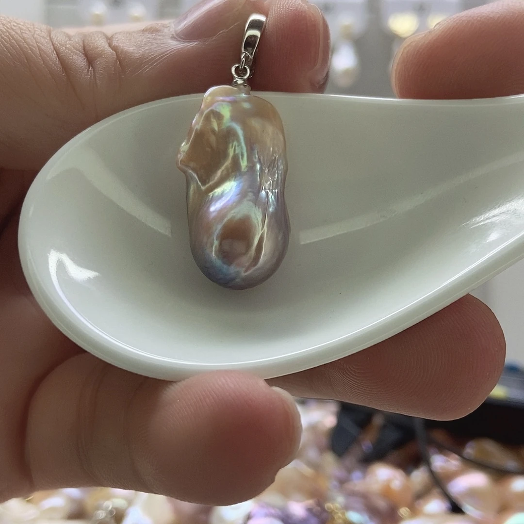 银S925镶嵌淡水珍珠颈饰30