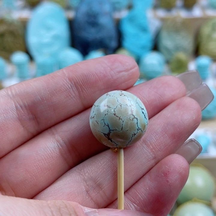 绿松石未镶嵌珠宝奇石17.3mm