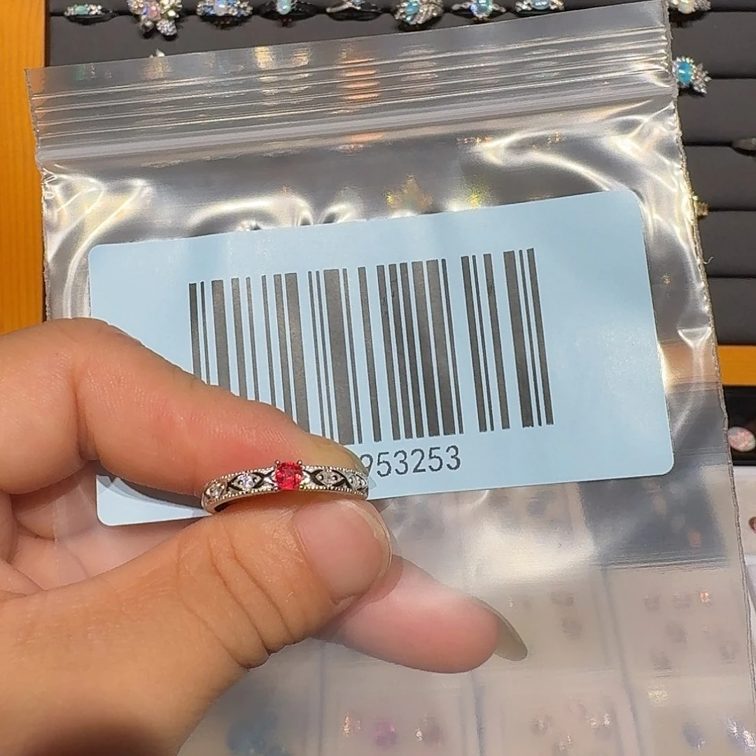 ****儿银S925镶嵌欧泊戒指戒指