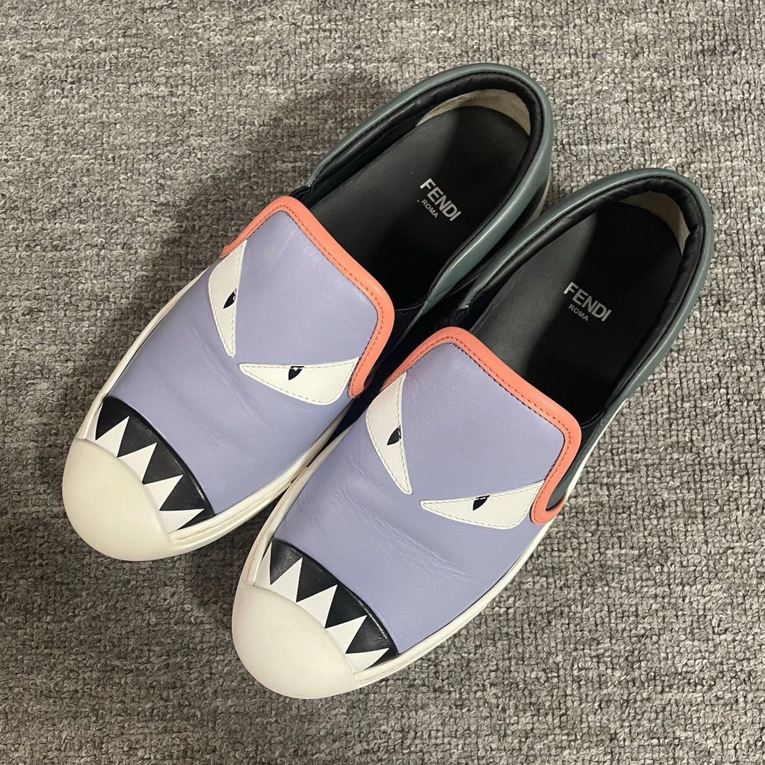 95新 FENDI/芬迪 FENDI/芬迪 套脚时尚运动鞋  35码/12739