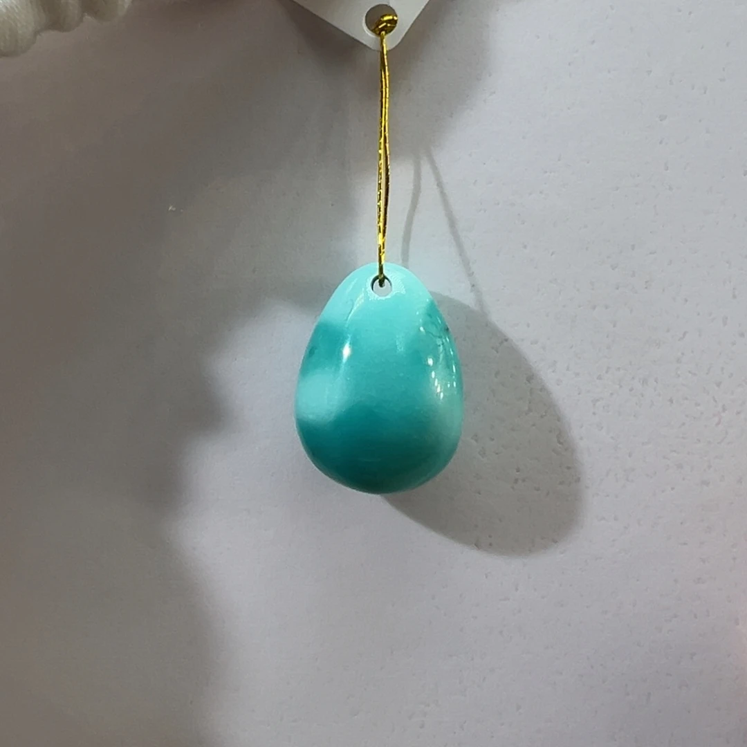 绿松石未镶嵌挂件