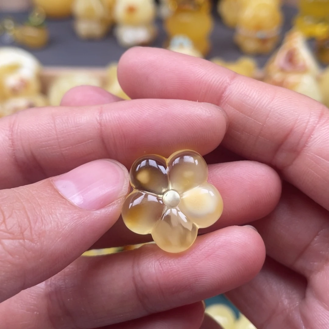 未镶嵌琥珀裸石蜜蜡