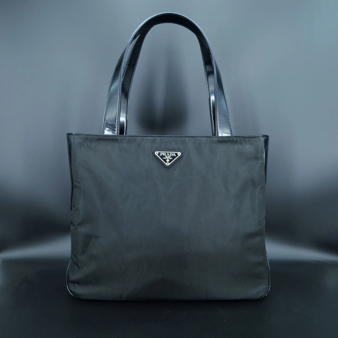 95新 Prada/普拉达    普拉达PRADA 女士尼龙手袋