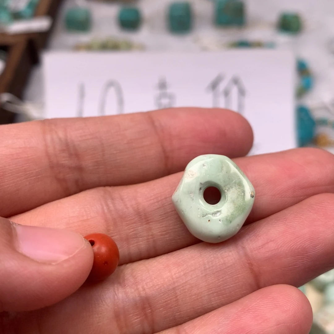 玛瑙/玉髓未镶嵌扣子一颗