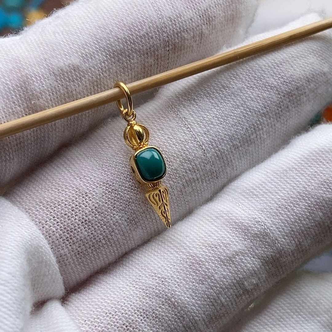 绿松石18K金镶嵌绿松石配饰