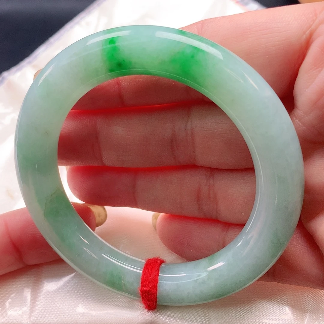 翡翠手镯未镶嵌圆逢0006