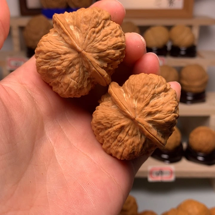 文玩核桃把件44方蟾39尺