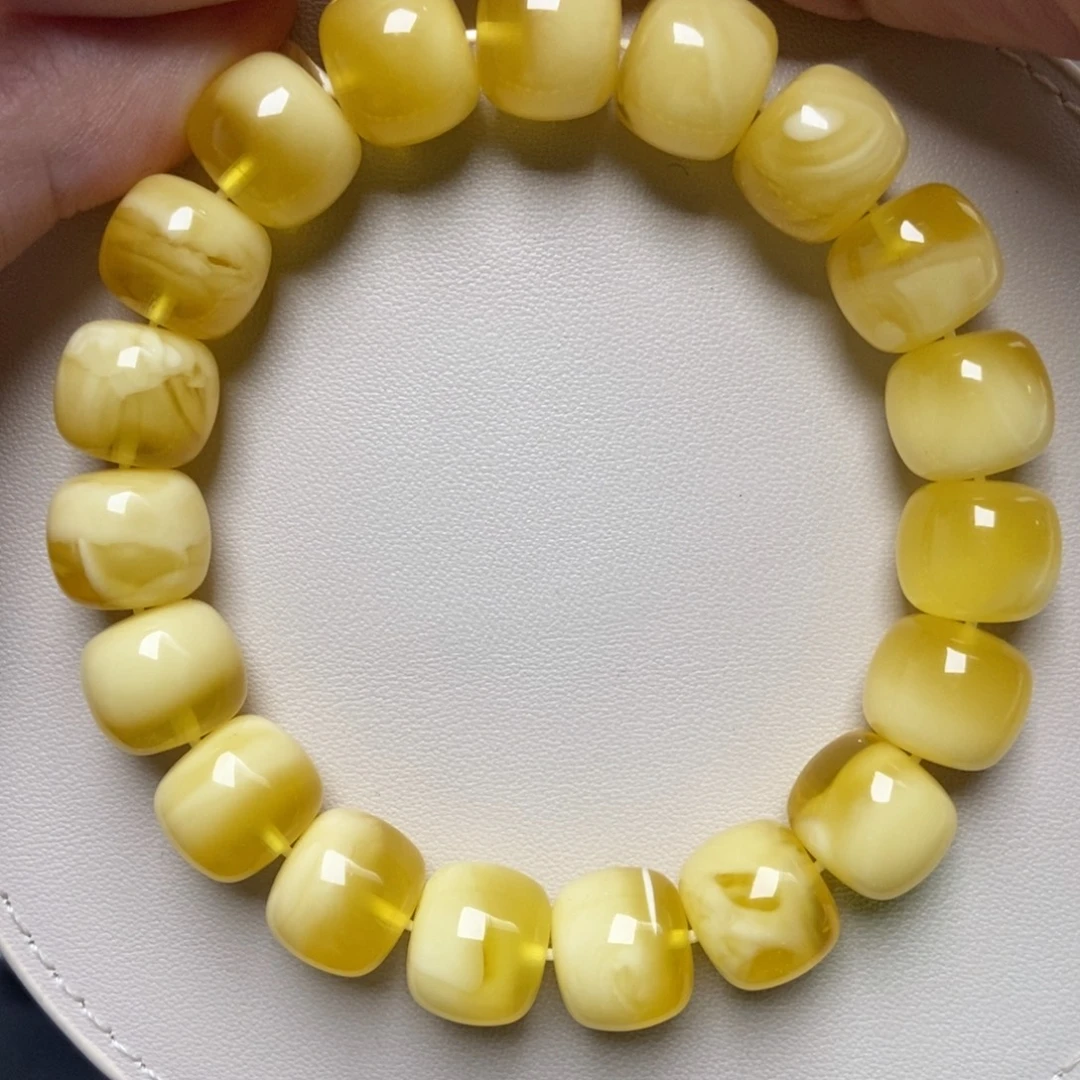 蜜蜡未镶嵌珠宝奇石223