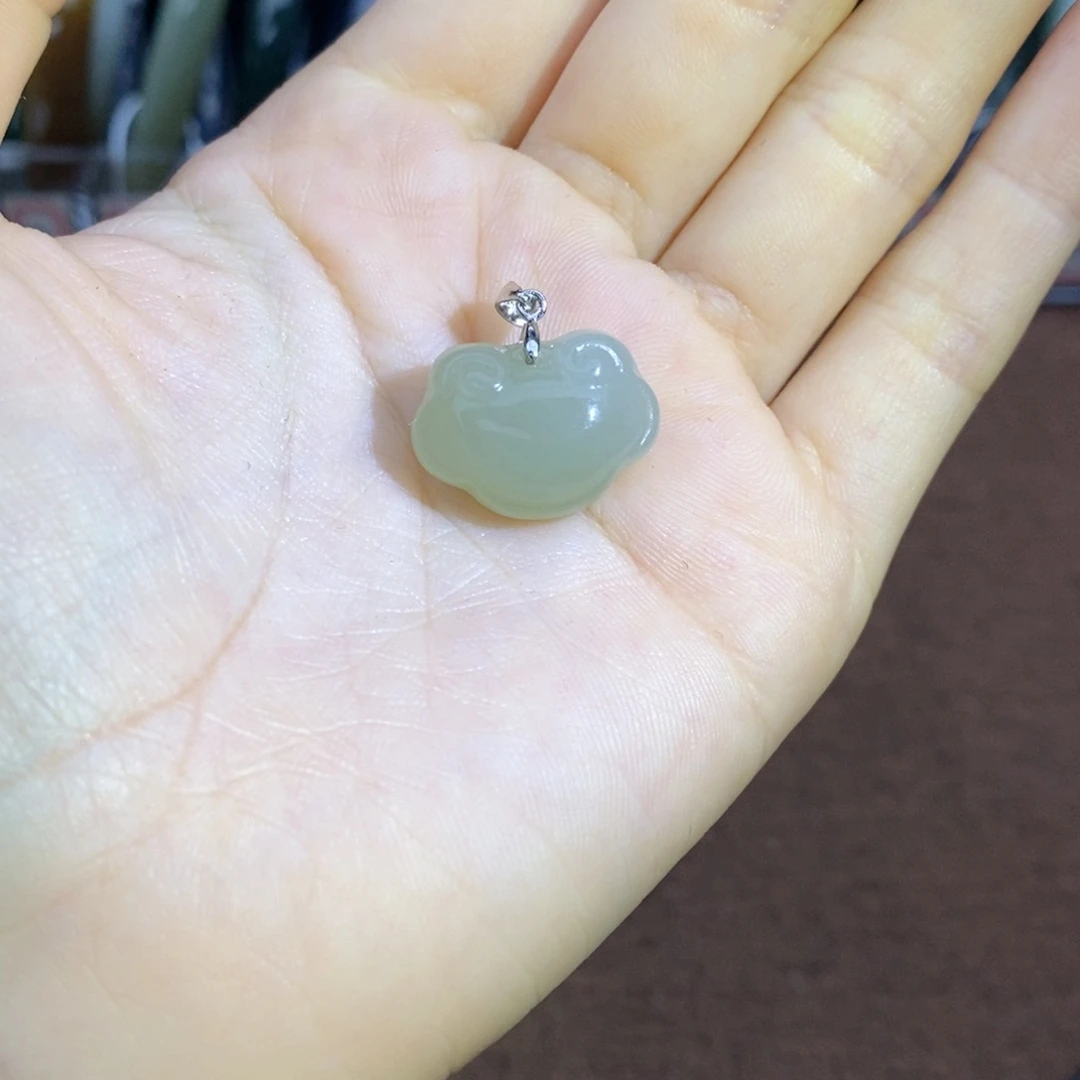 和田玉银S925镶嵌挂件