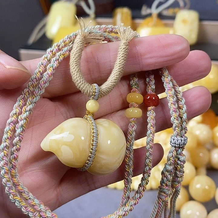 琥珀未镶嵌裸石葫芦