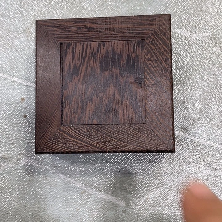 香榧木红木底座工艺品8公分