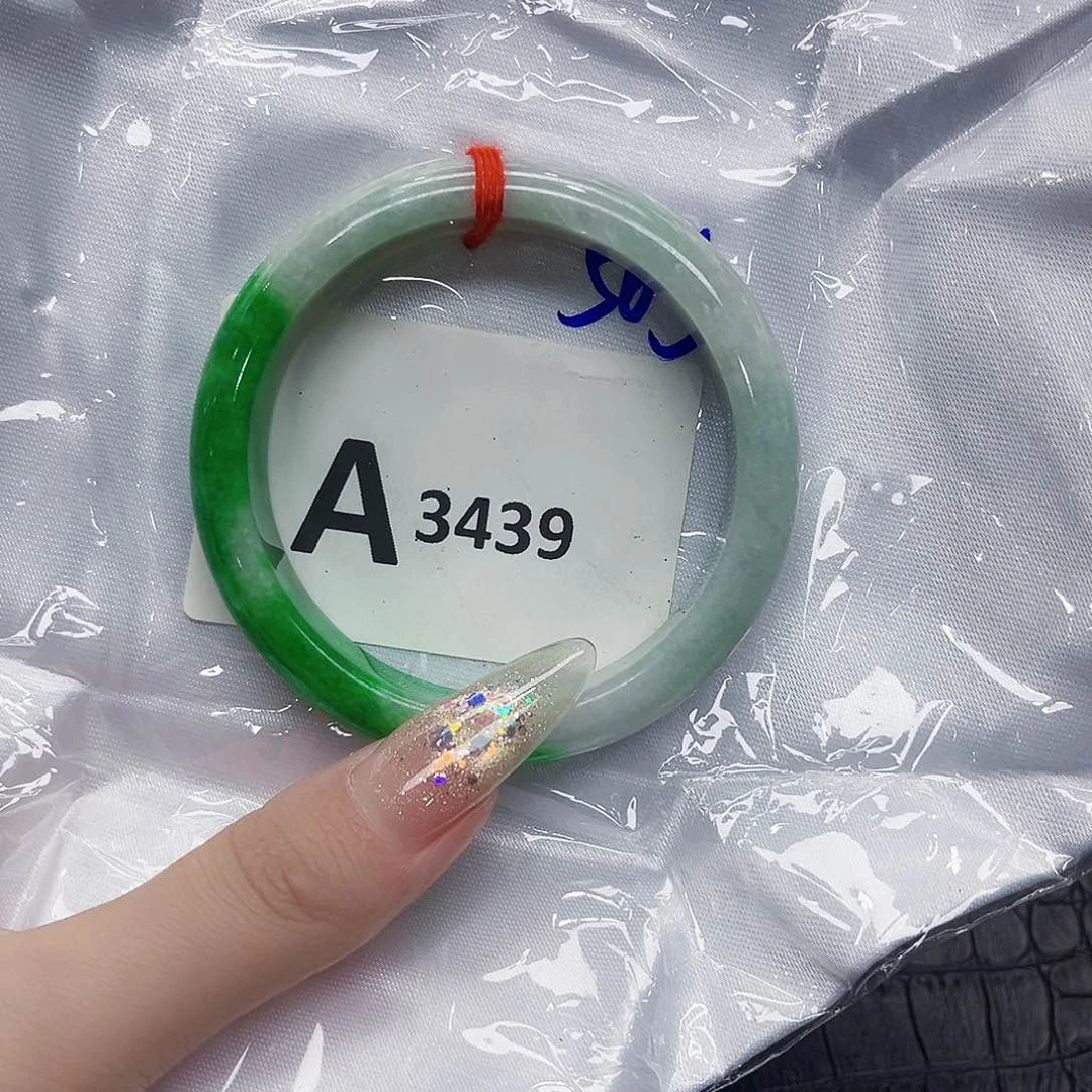 手饰翡翠未镶嵌默认微瑕