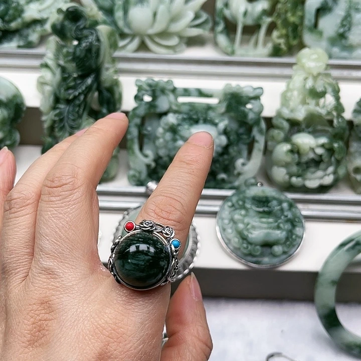 透闪石-蛇纹石玉戒指未镶嵌甜*蜜