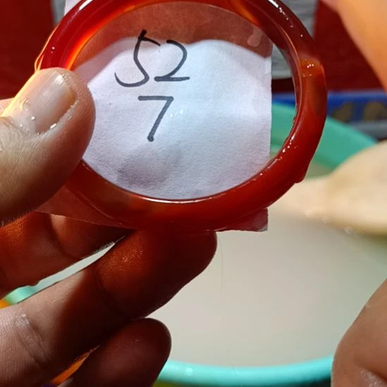 玛瑙/玉髓手镯未镶嵌