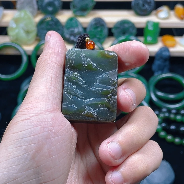 和田玉未镶嵌挂件