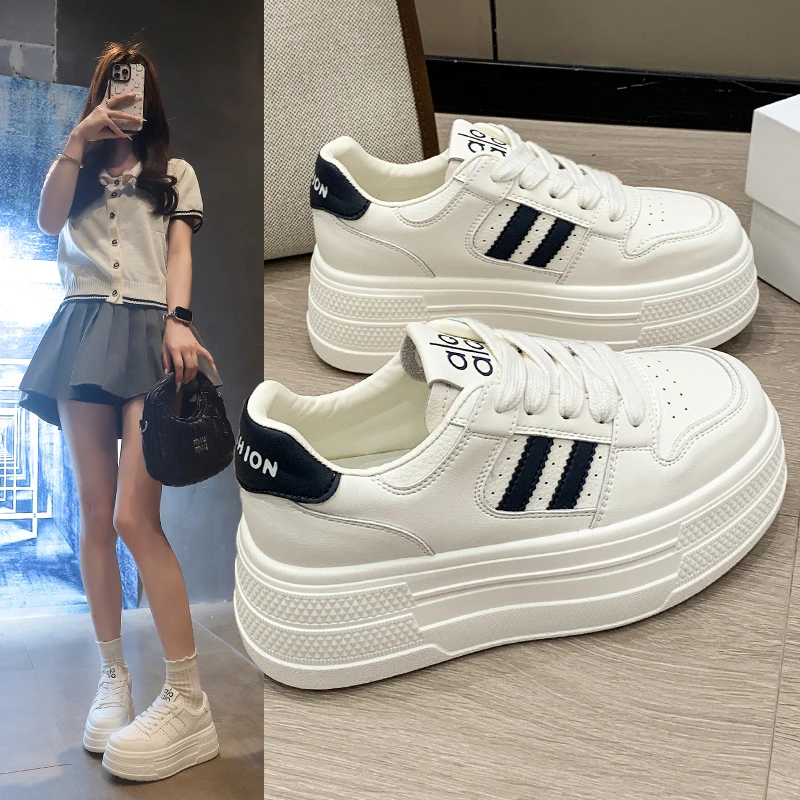 爆款厚底增高小白鞋女2025秋季新款时尚韩版百搭松糕运动休闲鞋女