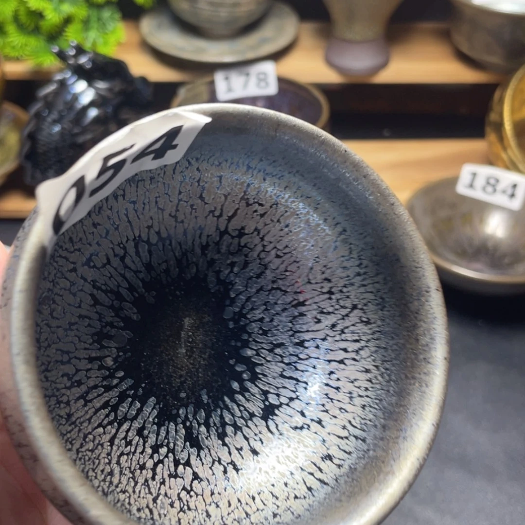 【闪购商品】茶盏周****6054。