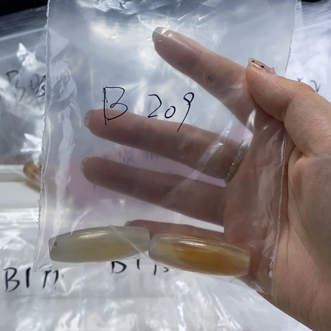皮***粥合金玛瑙/玉髓珠宝半成品