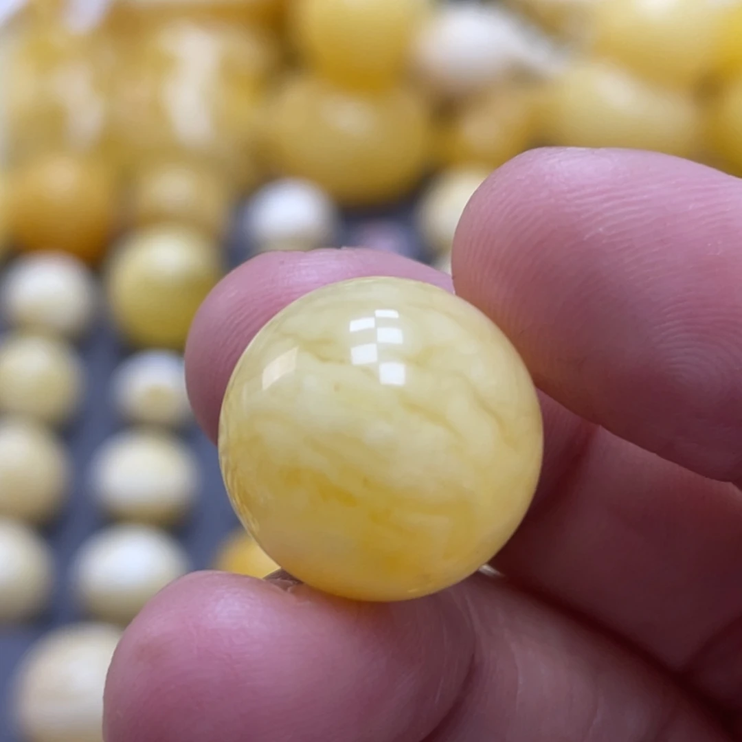 蜜蜡未镶嵌裸石16.5mm瑕疵福利