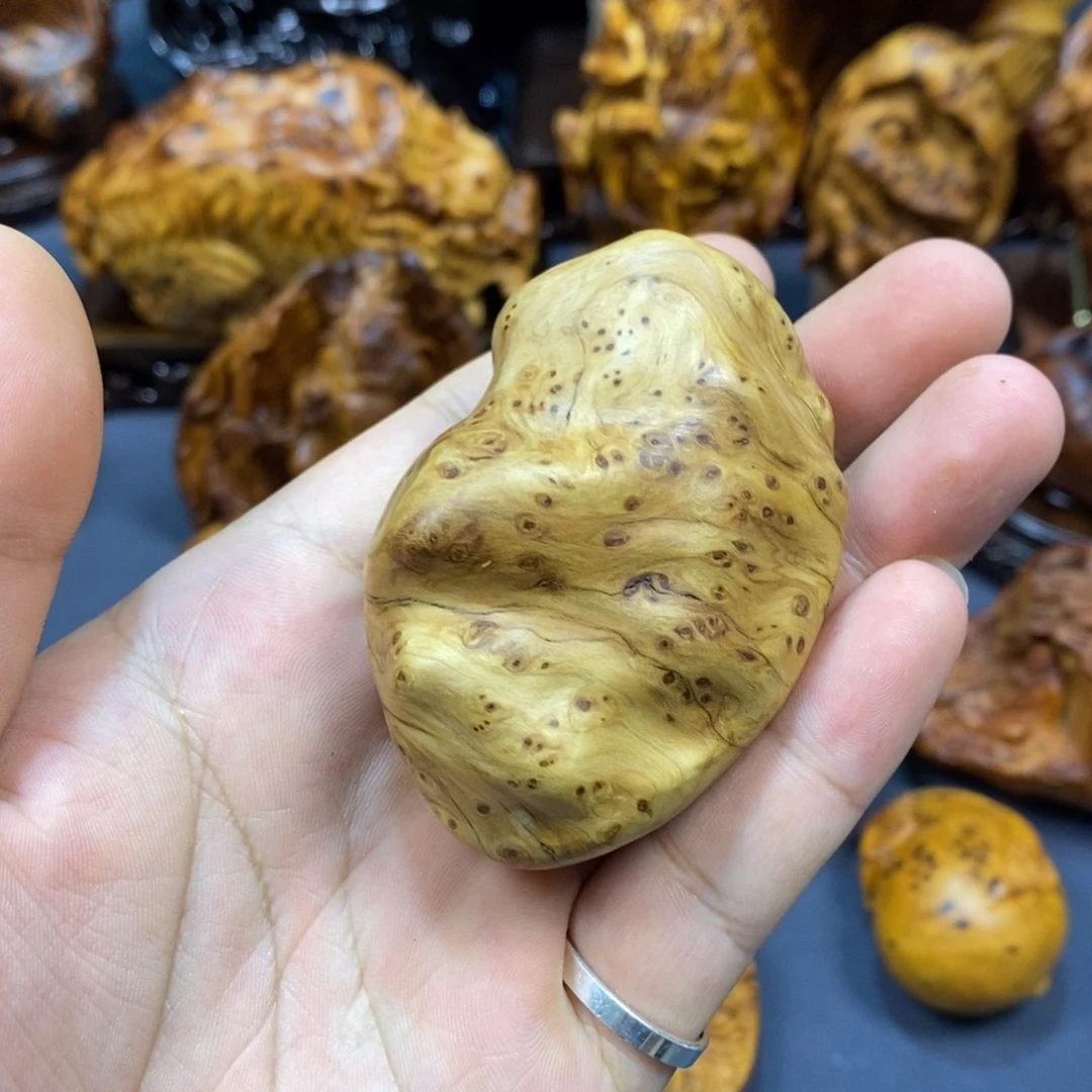 柏木（崖柏）手把件