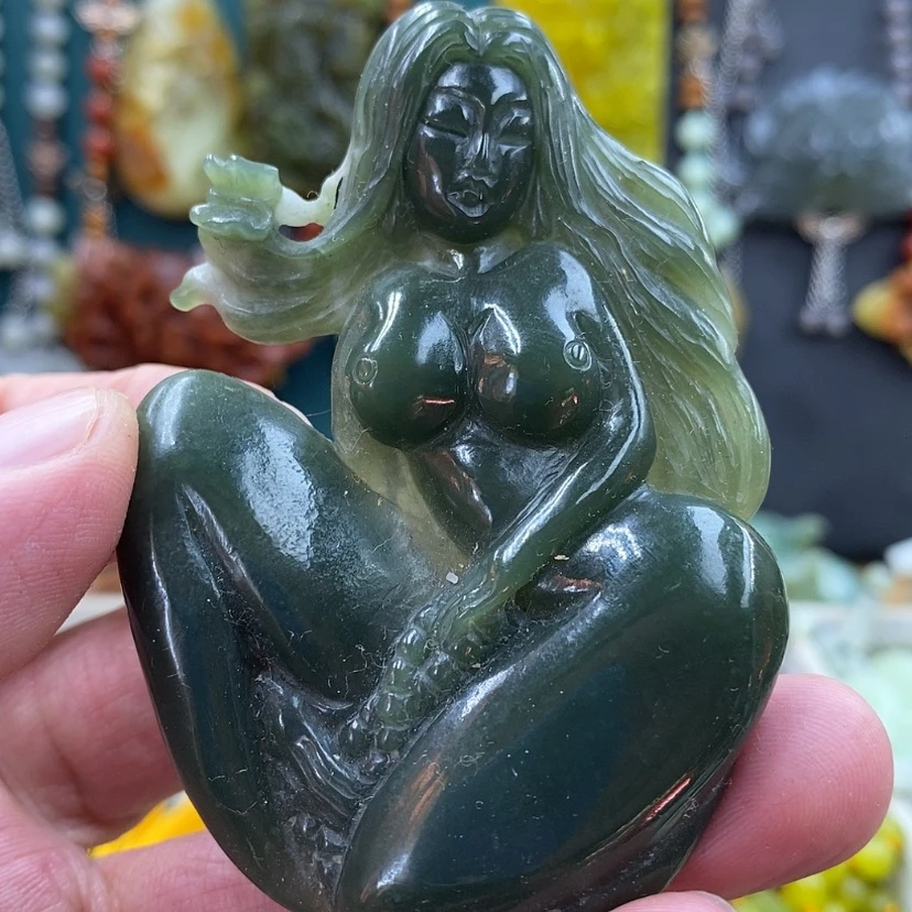 【闪购商品】吊坠(赠链)未镶嵌和田玉