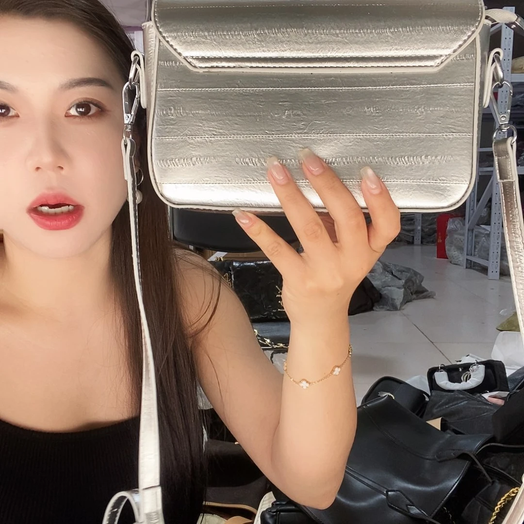 羊剖层皮革绵羊皮（革）牛剖层皮革小牛剖层皮革