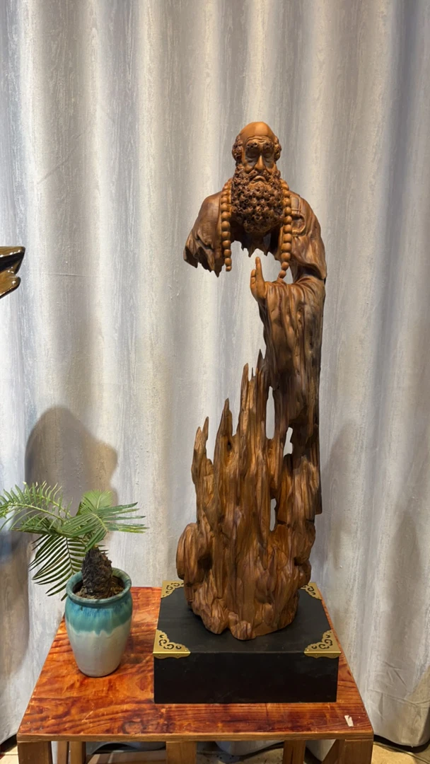 香樟木达摩根雕摆件