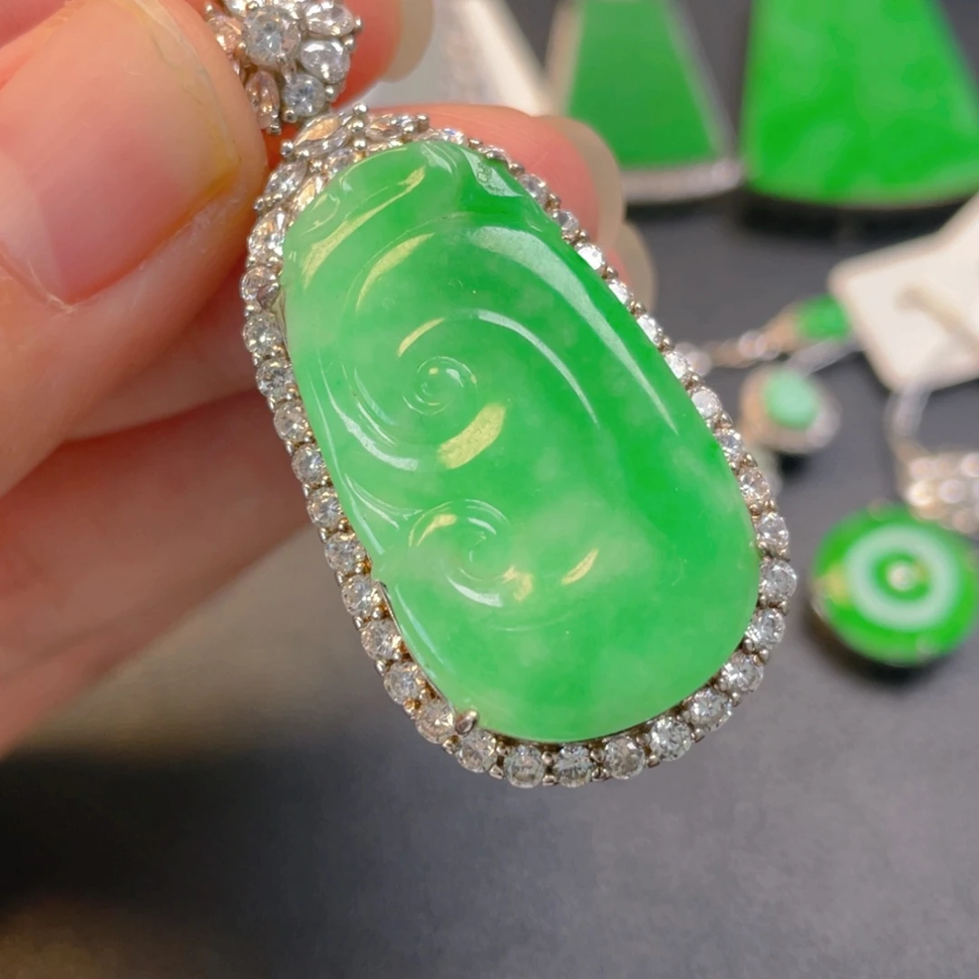 翡翠银S925镶嵌吊坠(不含链)