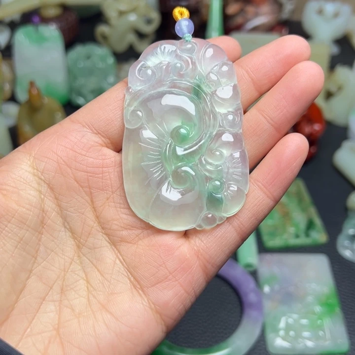 吊坠滴血莲花菩提