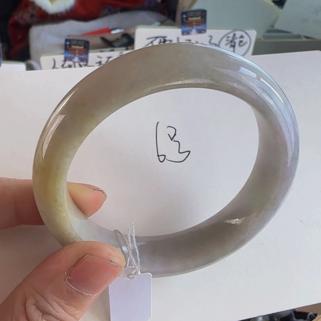 翡翠手镯未镶嵌老坑56