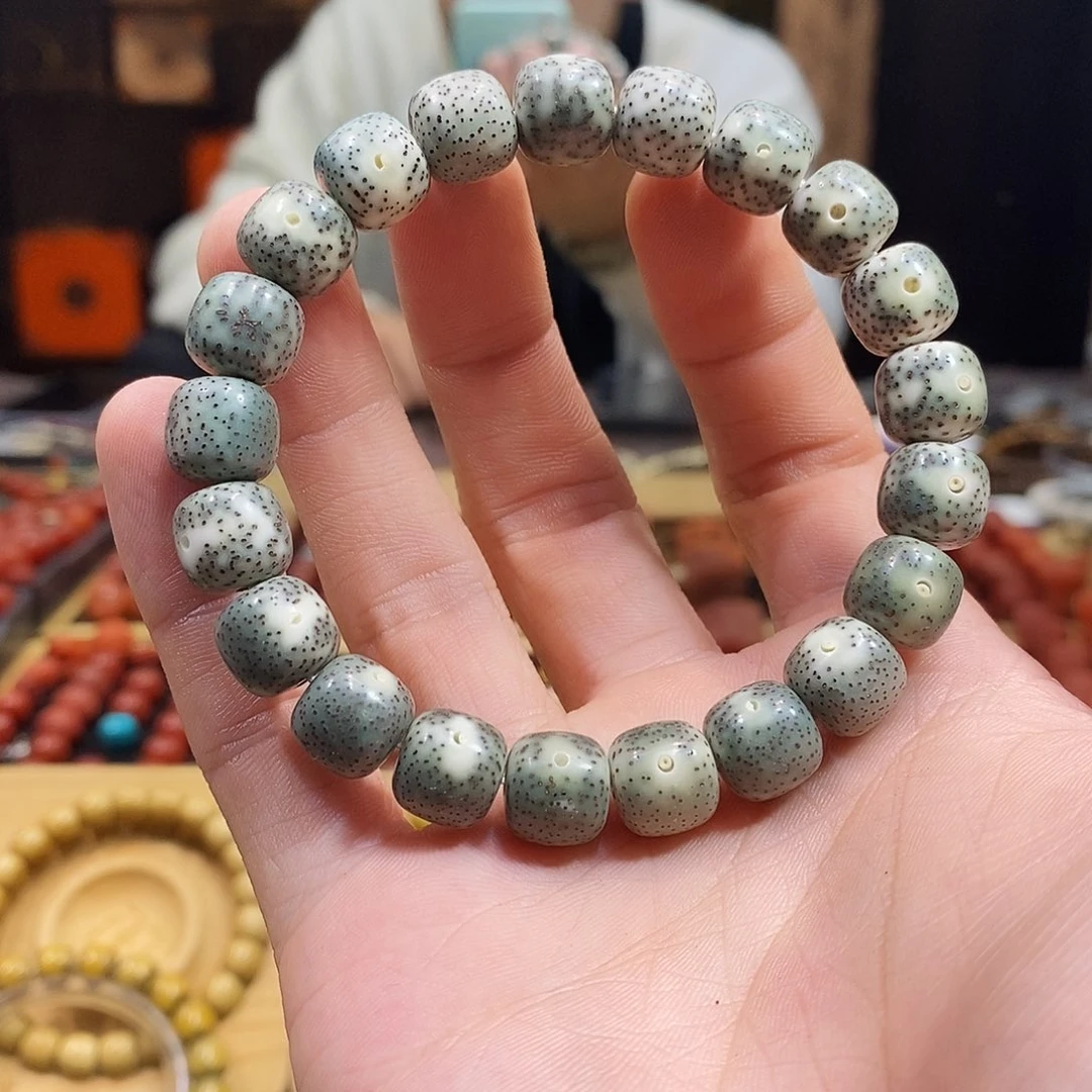 星月菩提吊坠睿福利