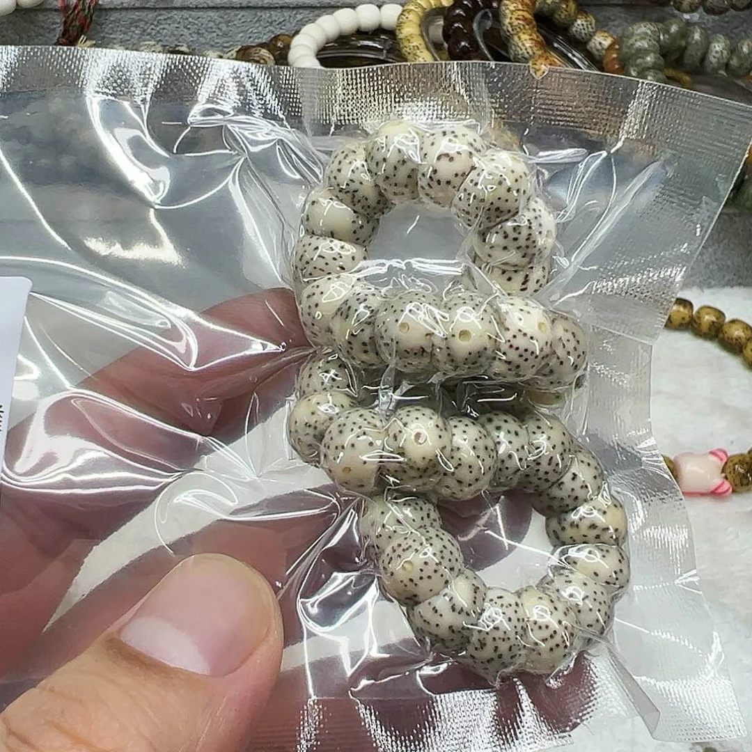星月菩提手串8卓越星月菩提单圈大肠蒜瓣1.0