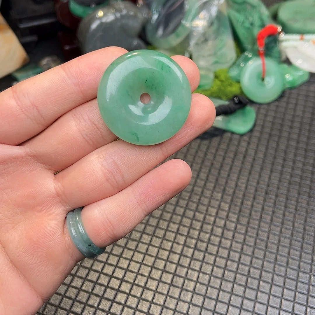 石英质玉（非洲翠）未镶嵌手链