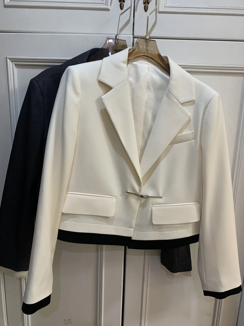 6506千金风百搭修身设计感西服长袖秋季拼接白色小西装