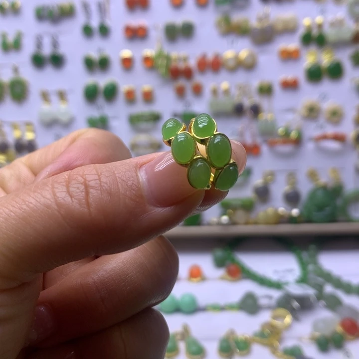 和田玉银S925镶嵌耳饰