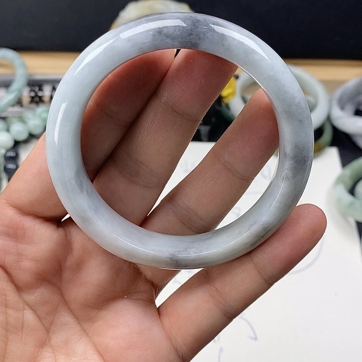 翡翠未镶嵌手镯59