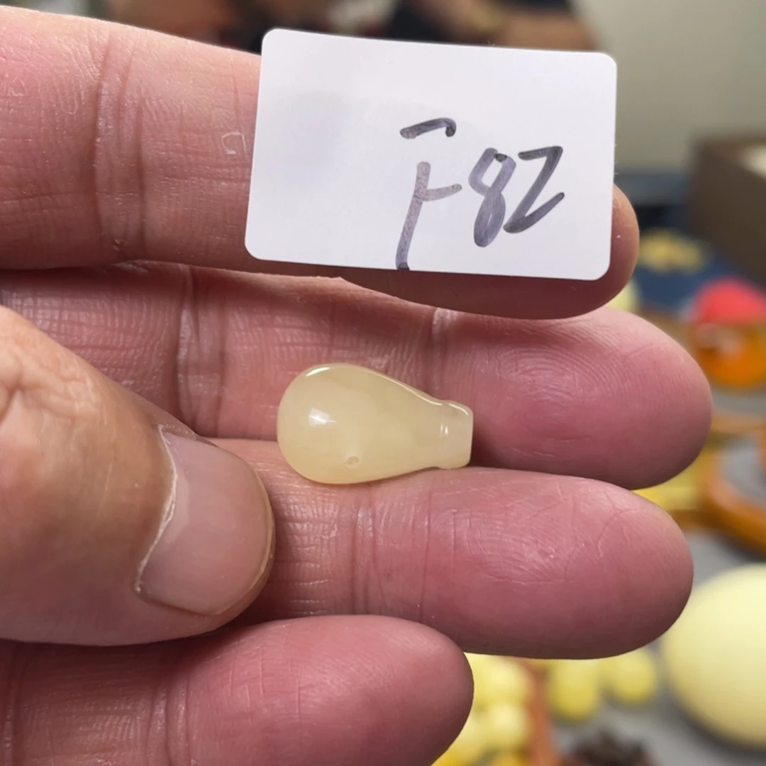 手链琥珀未镶嵌多样性发，发其中一件