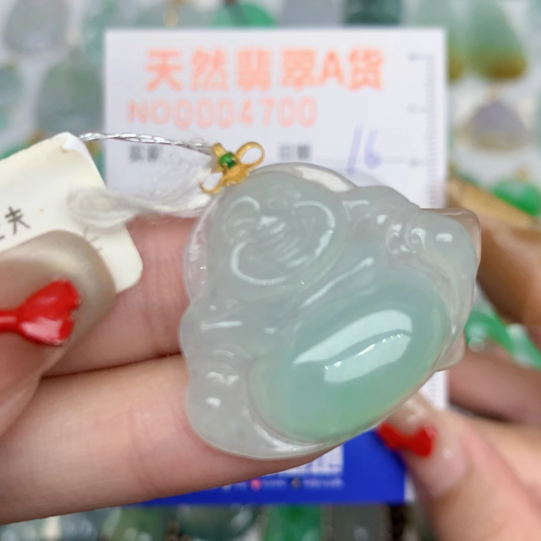 翡翠18K金镶嵌颈饰佛公