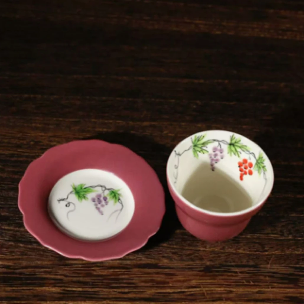 【包包爱茶器】紫色葡萄紫藤花福禄杯一杯一垫