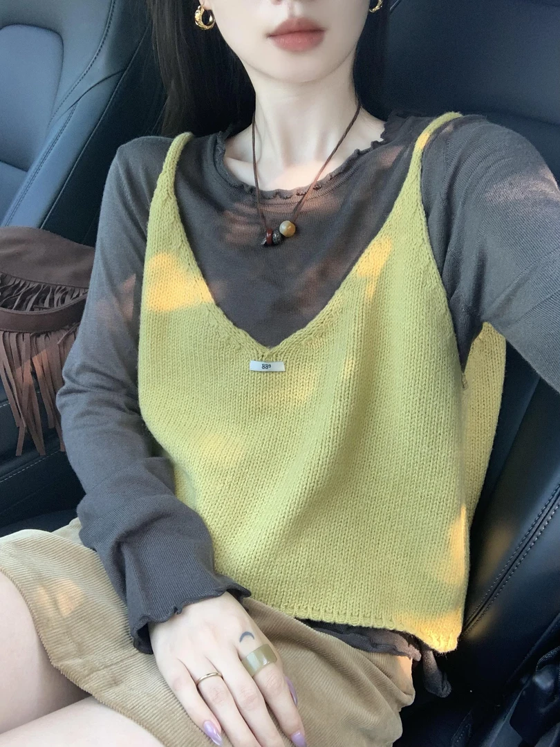 2025秋季新款韩系慵懒风长袖叠穿吊带V领修身针织背心半裙三件套