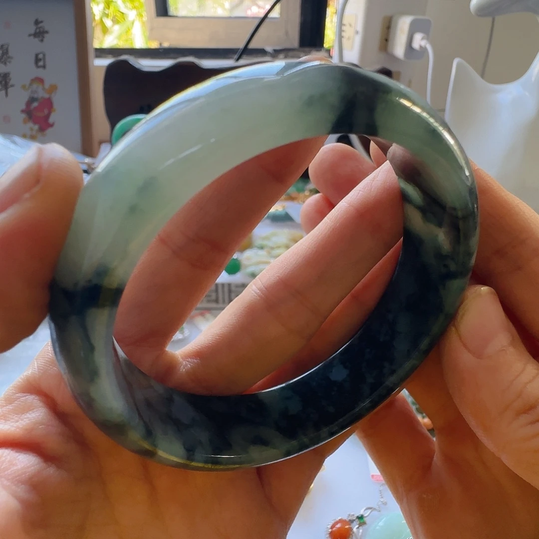 翡翠未镶嵌手镯翡翠680