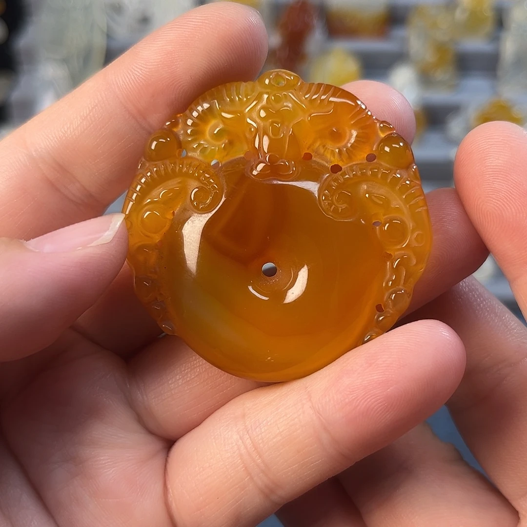 未镶嵌颈饰玛瑙/玉髓