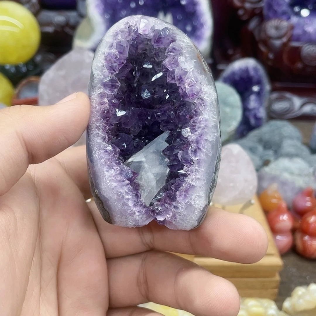 紫晶大型摆件（非配饰）未镶嵌