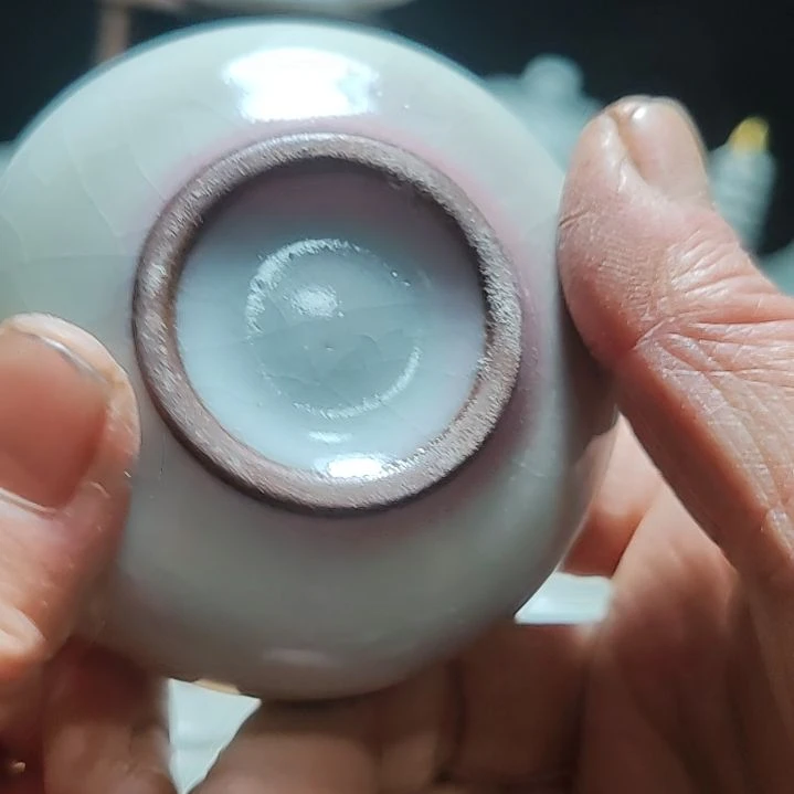 官瓷天青釉手拉坯主人杯