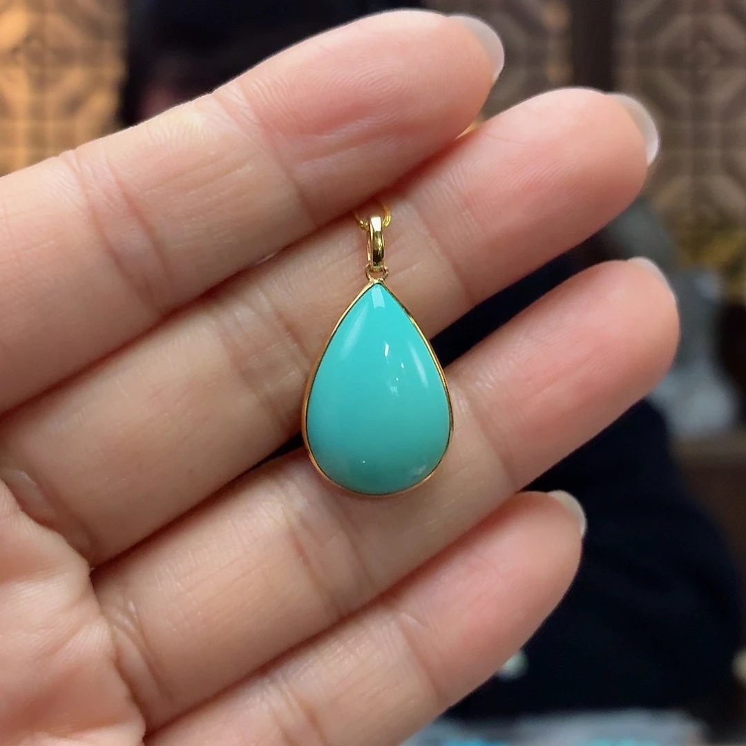 18K金镶嵌绿松石珠宝奇石