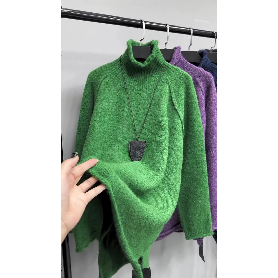 高领时尚通勤长袖针织毛衣秋冬加厚宽松慵懒风宽松型开叉插肩毛衣