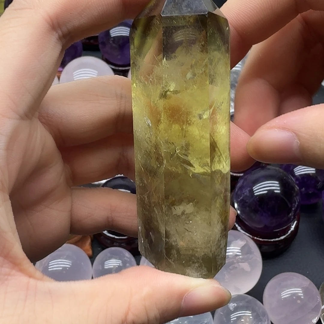 未镶嵌珠宝半成品黄晶