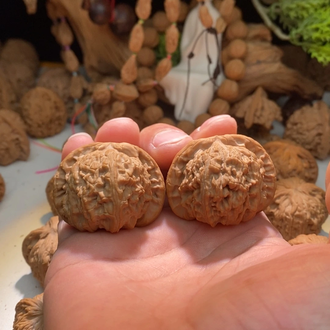 把件文玩核桃白狮子44有修