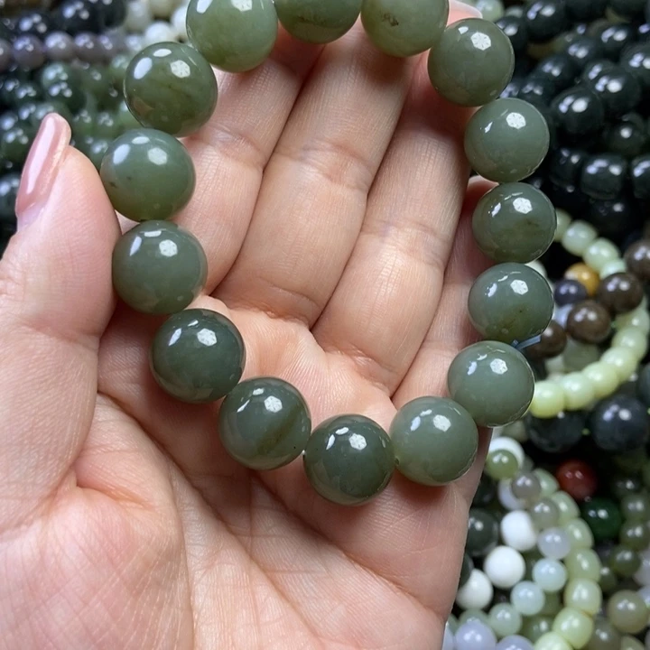 巧***力颈饰未镶嵌和田玉卡14