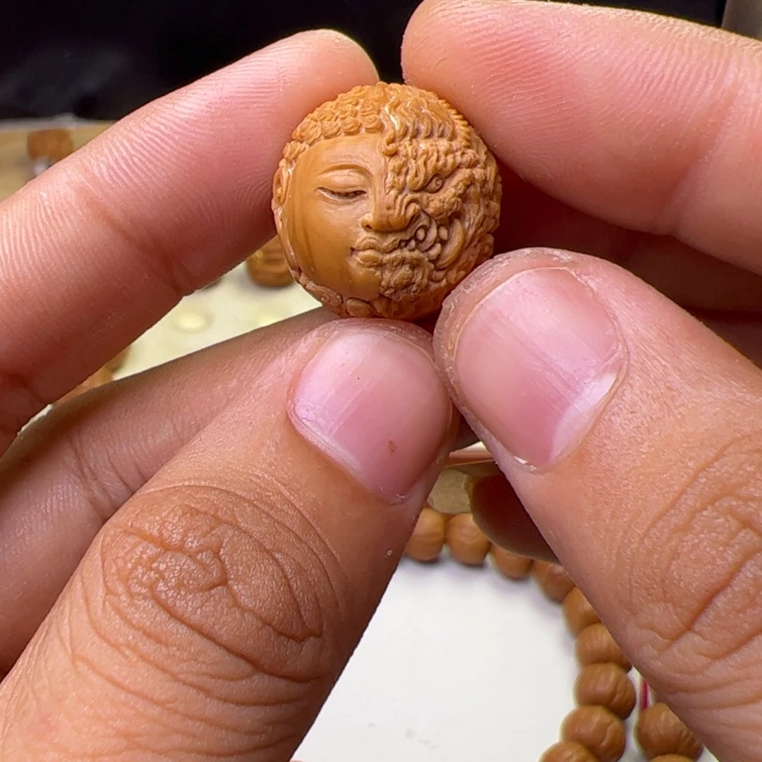 花***年手串猴头核桃猴头
